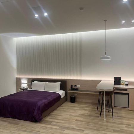 تايتشونغ Chateau Boutique Motel المظهر الخارجي الصورة