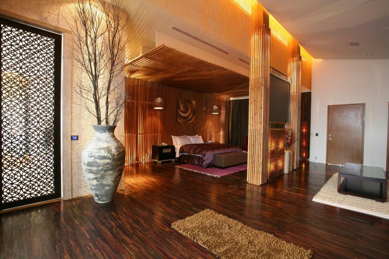 تايتشونغ Chateau Boutique Motel المظهر الخارجي الصورة