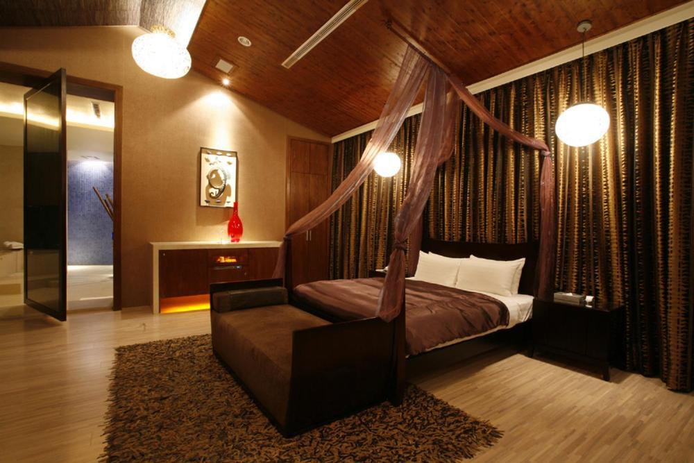 تايتشونغ Chateau Boutique Motel المظهر الخارجي الصورة